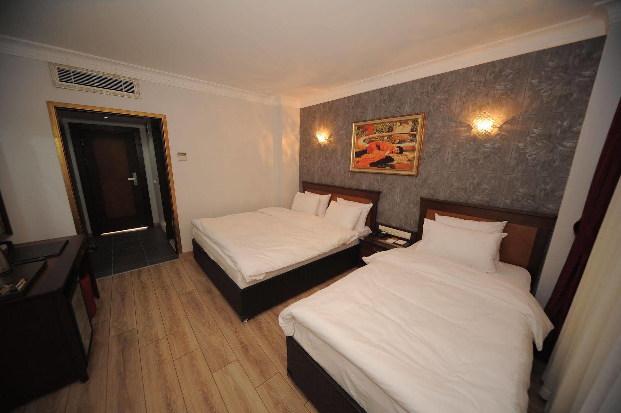 Golden Lake Hotel Adana Kültér fotó