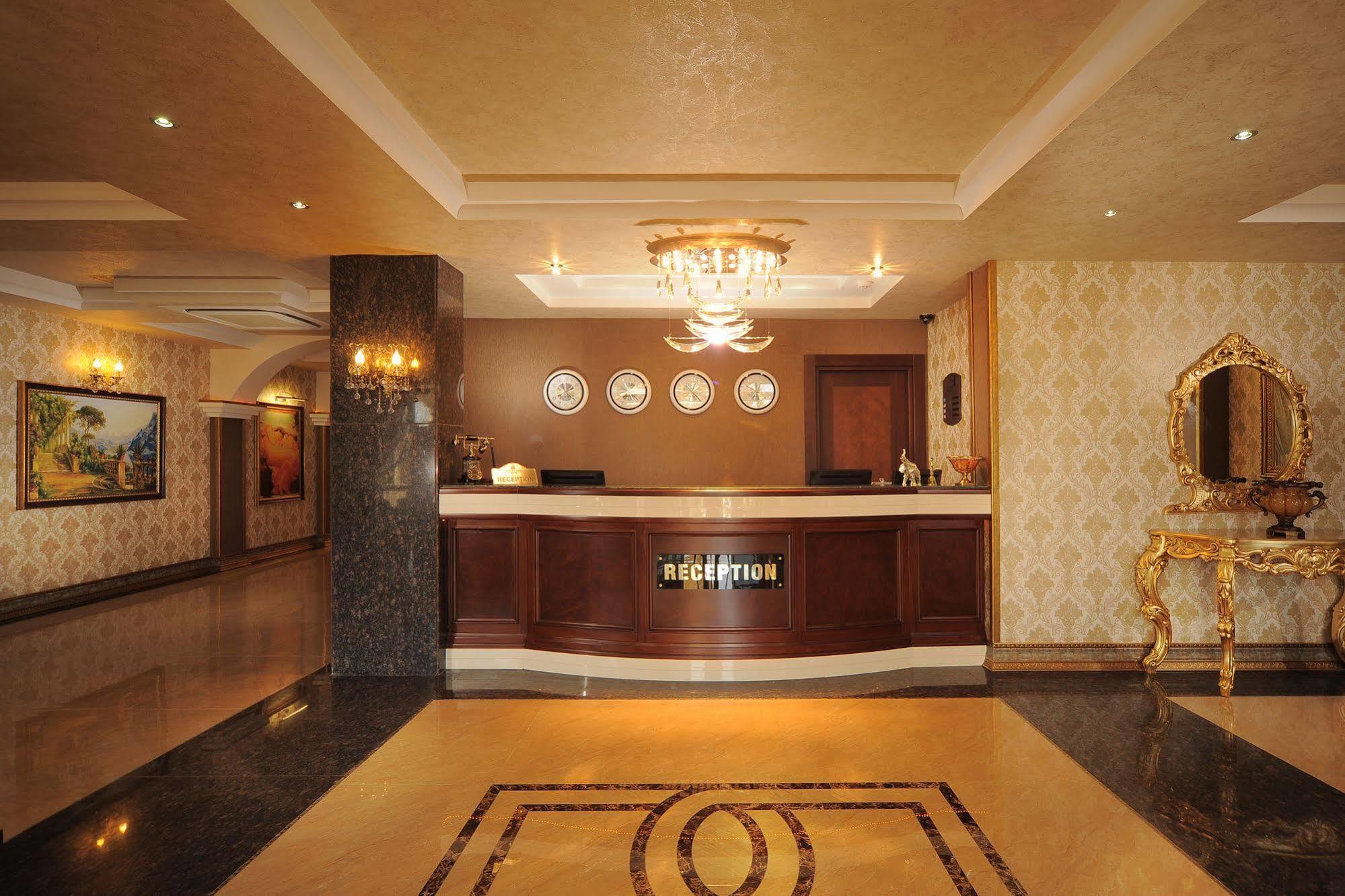 Golden Lake Hotel Adana Kültér fotó