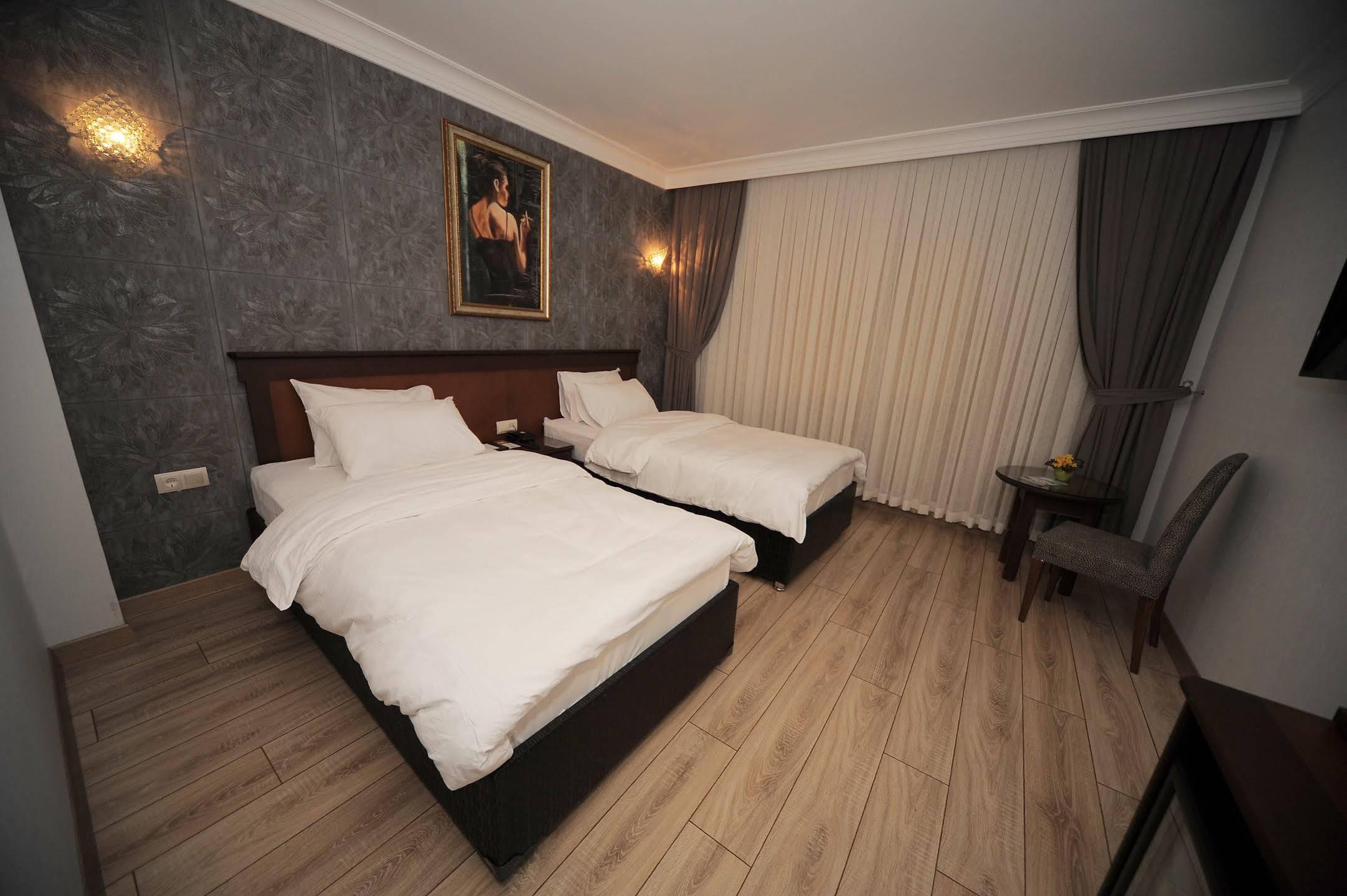 Golden Lake Hotel Adana Kültér fotó