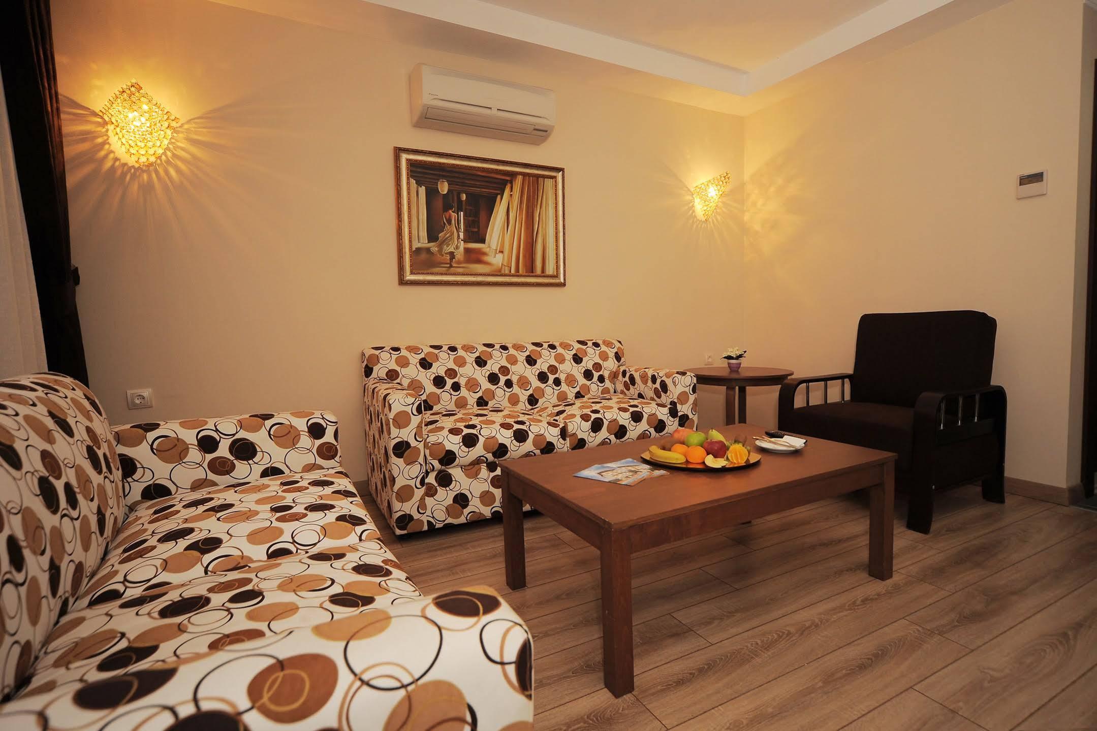 Golden Lake Hotel Adana Kültér fotó